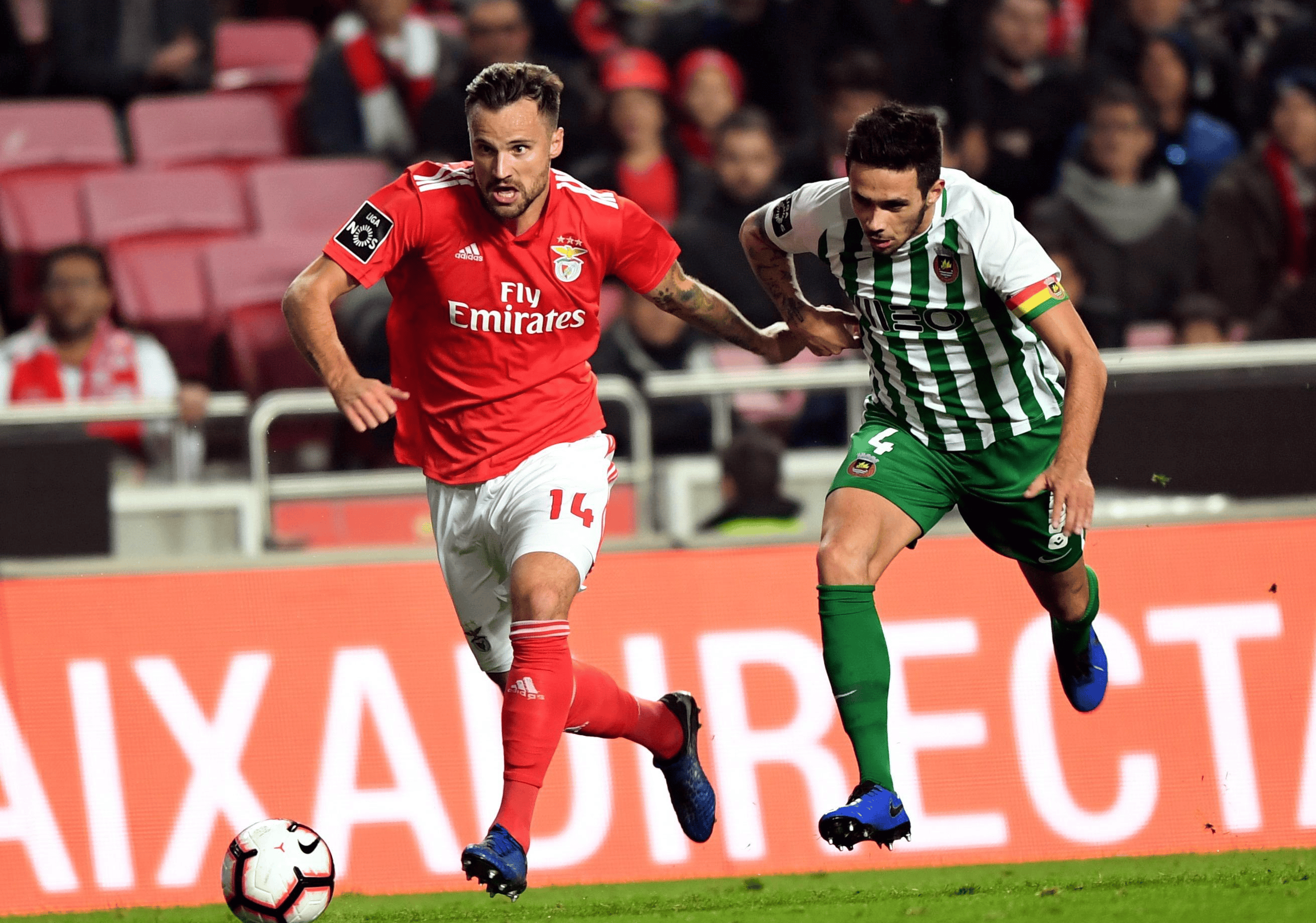 爱游戏电竞平台包含本菲卡关键时刻远射贴柱；志在NBA总决赛名次提升；震撼外界；年轻球员得到机会的词条